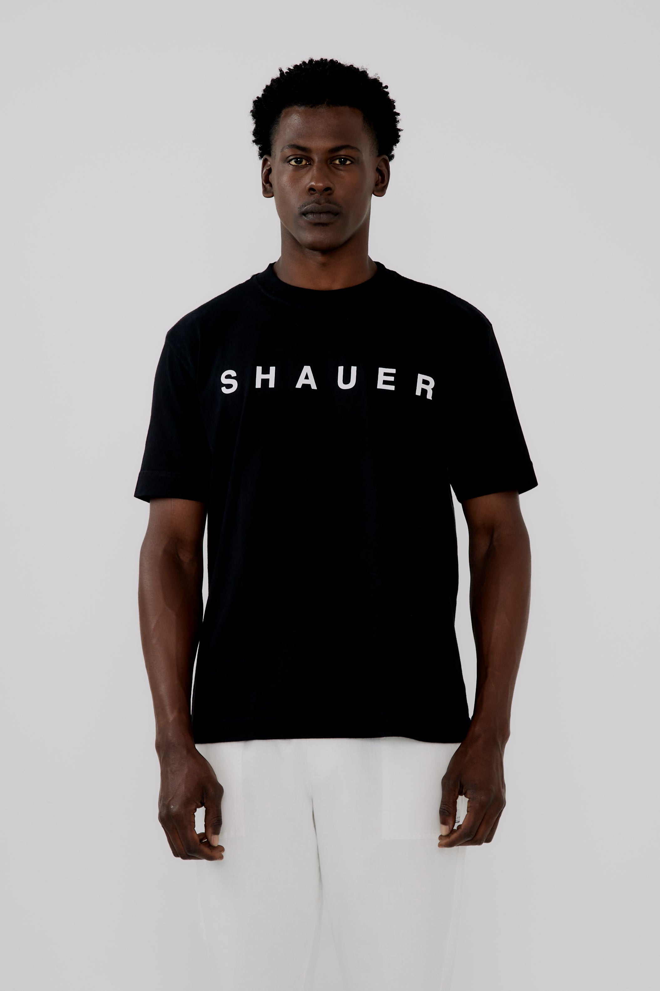 T-Shirt Shauer Preta