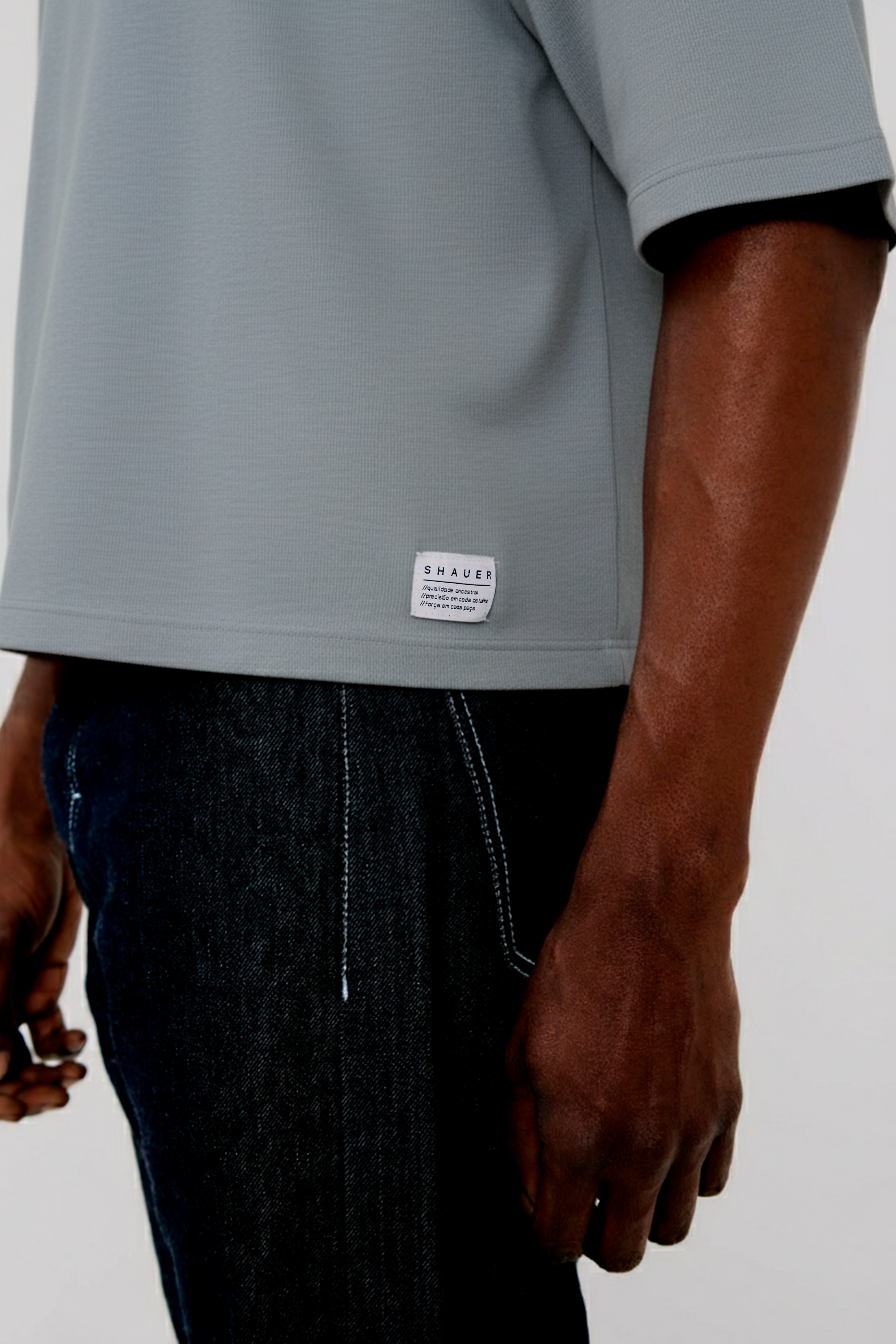 Camiseta Box Pima Cinza